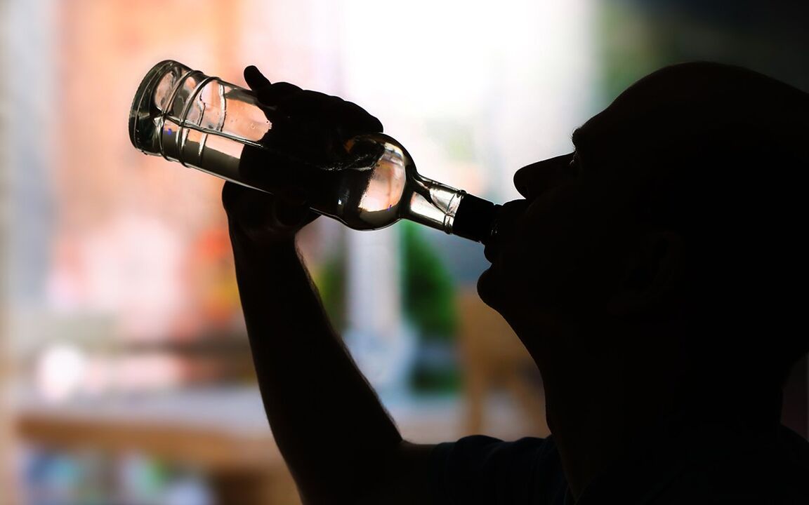 tratamiento de la adicción al alcohol con gotas Alcozar